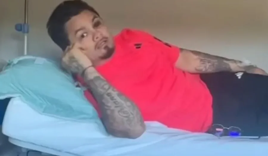 Marcos Maidana en el Sanatorio Norte de la Ciudad de Avellaneda.