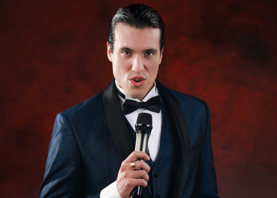 CARLOS HABIAGUE. Cantante, productor y músico argentino-italiano.