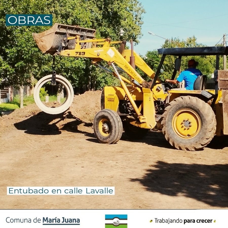 Operario comunal en plena actividad.