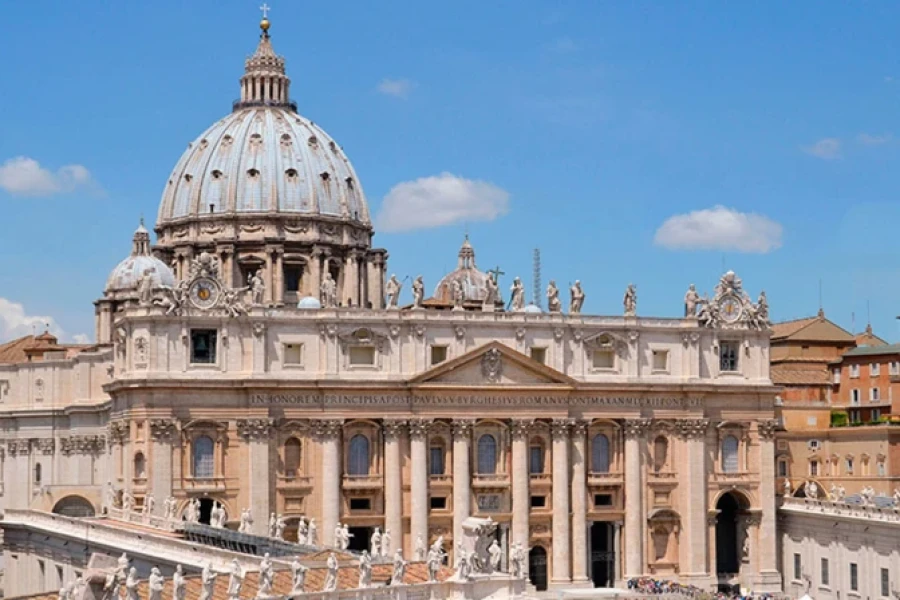 Bas&iacute;lica de  San Pedro en el Vaticano.