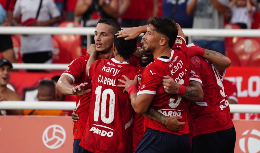 TRES PUNTOS VALIOSOS. El Rojo sigue con su buen presente.