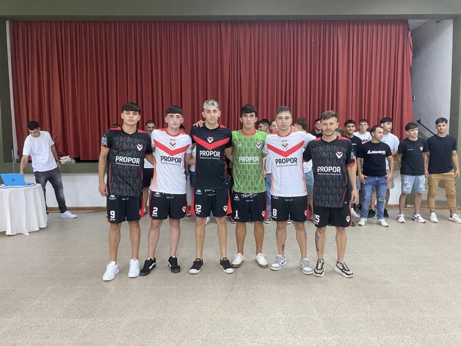 MORENO DE LEHMANN REALIZÓ LA PRESENTACIÓN DE SU PLANTEL 2025