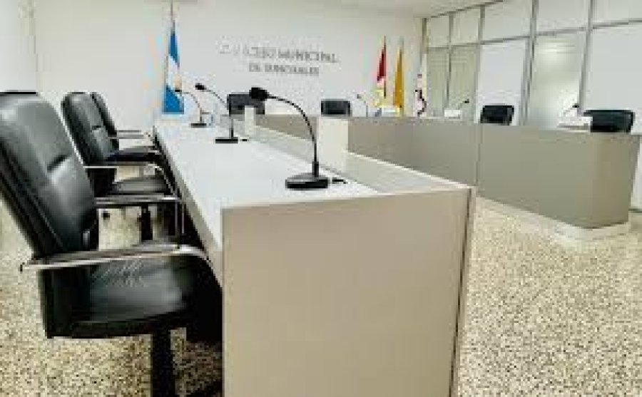 El recinto de sesiones del Concejo sunchalense.