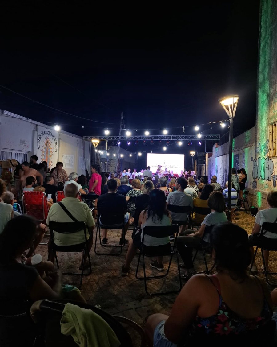 Sin reticencias el público acompañó la propuesta.