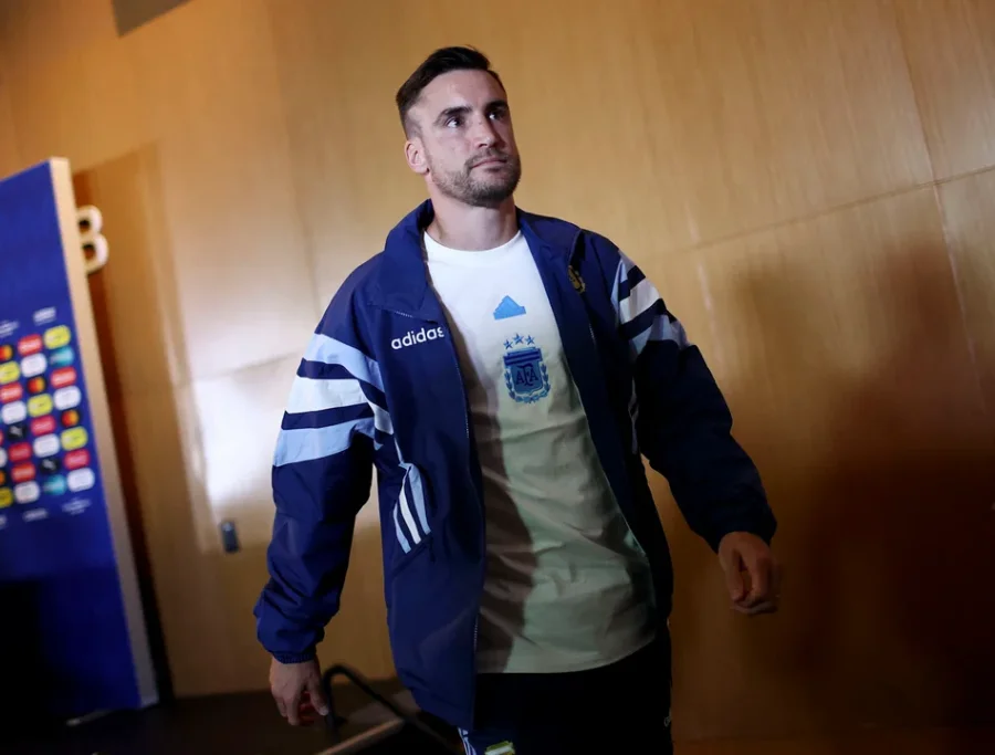 El defensor jugó 55 veces con la Selección argentina.