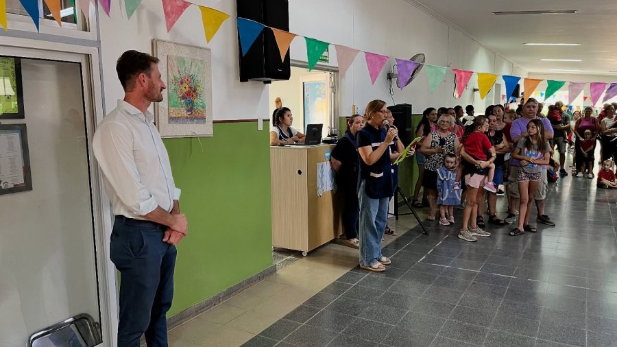 Un momento del acto de la víspera.