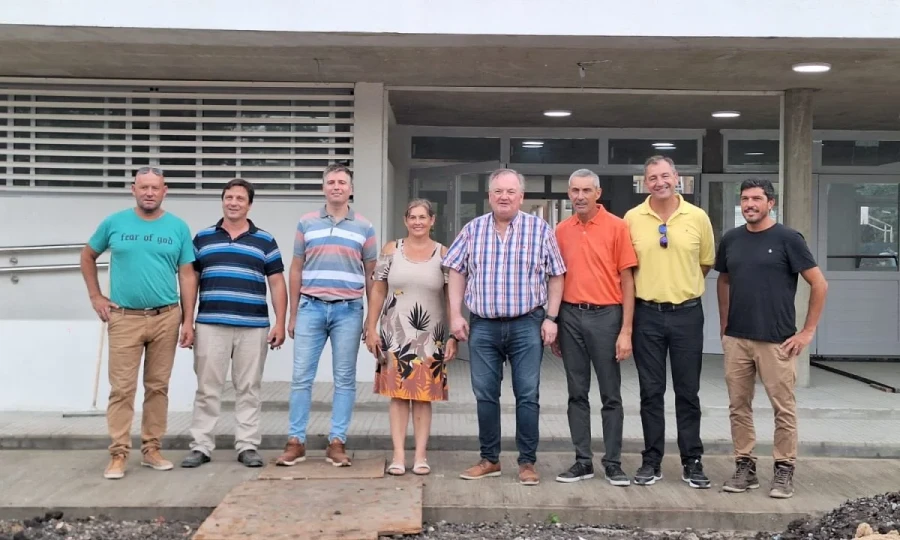 Quienes recorrieron la unidad educativa.