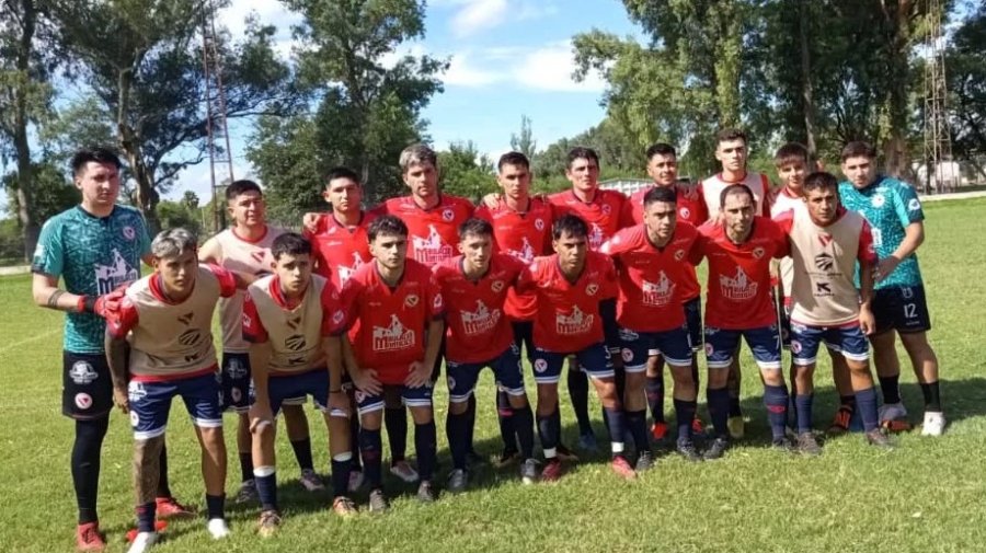 INDEPENDIENTE SAN CRISTÓNBAL AVANZA EN COPA DE PLATA