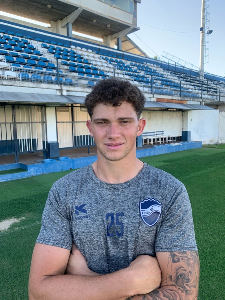 ATACANTE. El nuevo jugador del.Lobo.