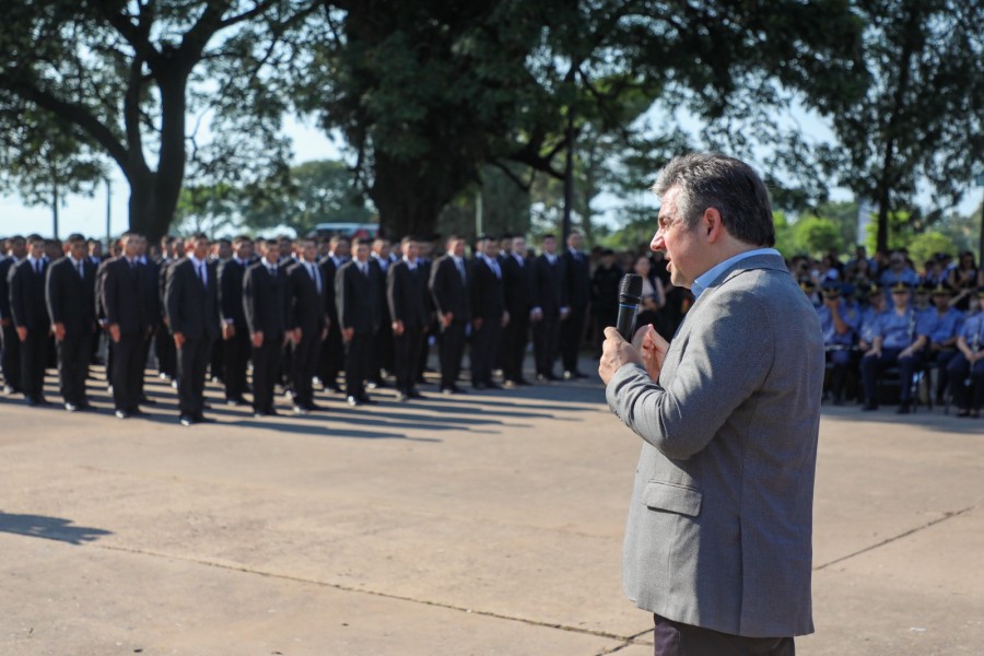 ACADEMIA. El Ministro se explayó al dar inicio al ciclo lectivo para los cadetes que integran la cohorte 2025-2026 de la Escuela de Policía del Instituto de Seguridad Pública.