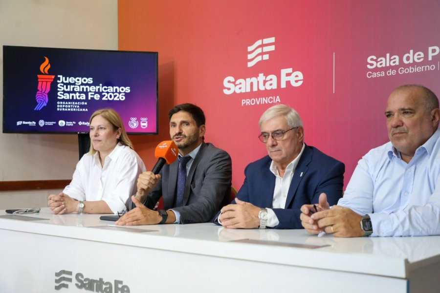 REUNION DEL COMITE. Pullaro encabez&oacute; el primer encuentro organizativo del evento que recibir&aacute; el pr&oacute;ximo a&ntilde;o a m&aacute;s de 4.000 atletas durante dos semanas.