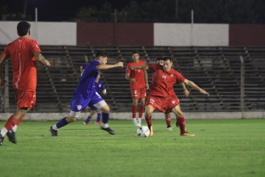 EL LEÓN TUVO UNA BUENA PRUEBA FUTBOLÍSTICA