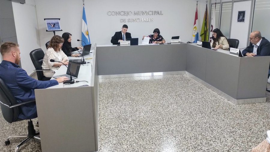 Los ediles sunchalenses durante una de sus sesiones.