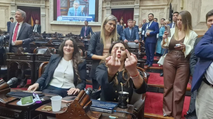 Marcela Pagano y un gesto elocuente hacia Lilia Lemoine.