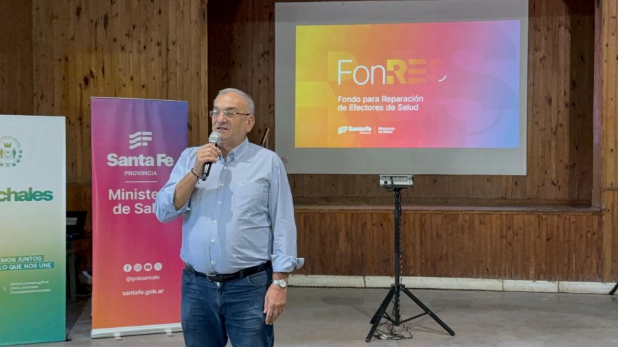 El representante de nuestro Departamento en el acto realizado en Sunchales.