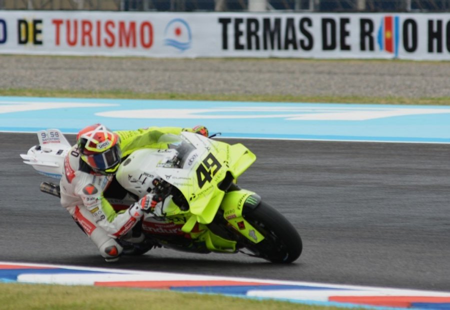 Fabio Di Giannantonio logr&oacute; el segundo tiempo con la Ducati del equipo de Valentino Rossi.