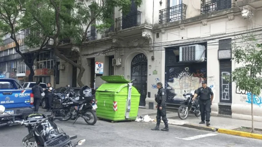 Los restos pertenecen a una persona de avanzada edad y que fue asesinada recientemente.