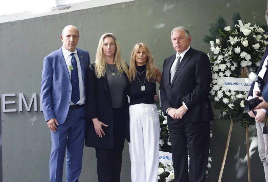 La secretaria general de la Presidencia, Karina Milei, en el homenaje a las víctimas del atentado a la Embajada de Israel.