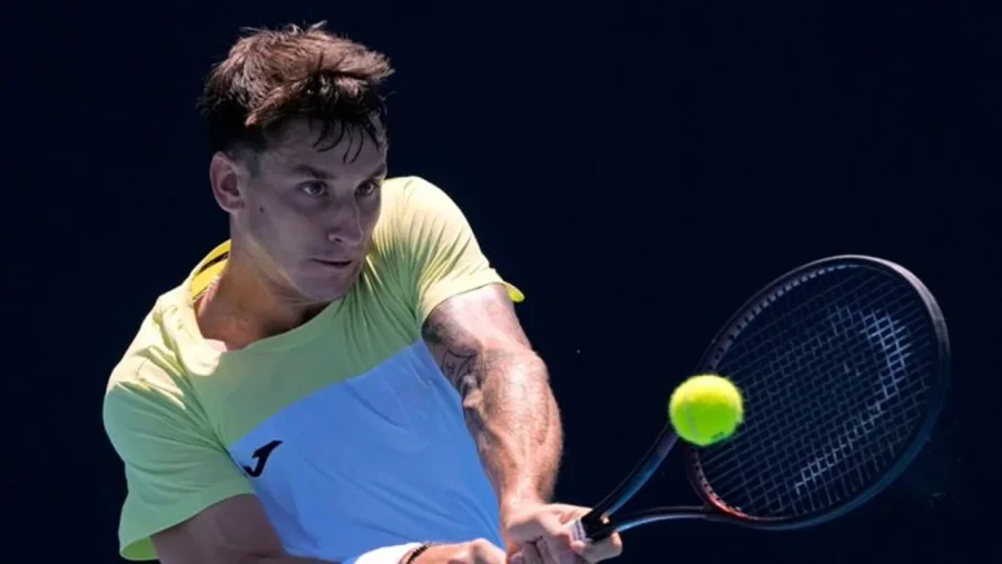 Ugo Carabelli sigue en competencia en busca de un lugar en el cuadro principal del Masters 1000 de Miami.