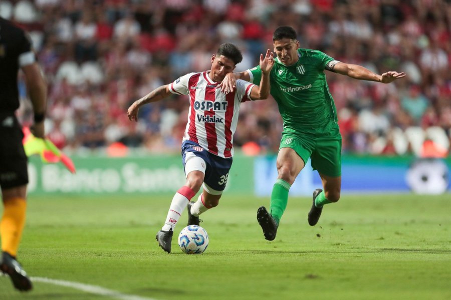 EN SANTA FE, UNIÓN DERROTÓ A BANFIELD