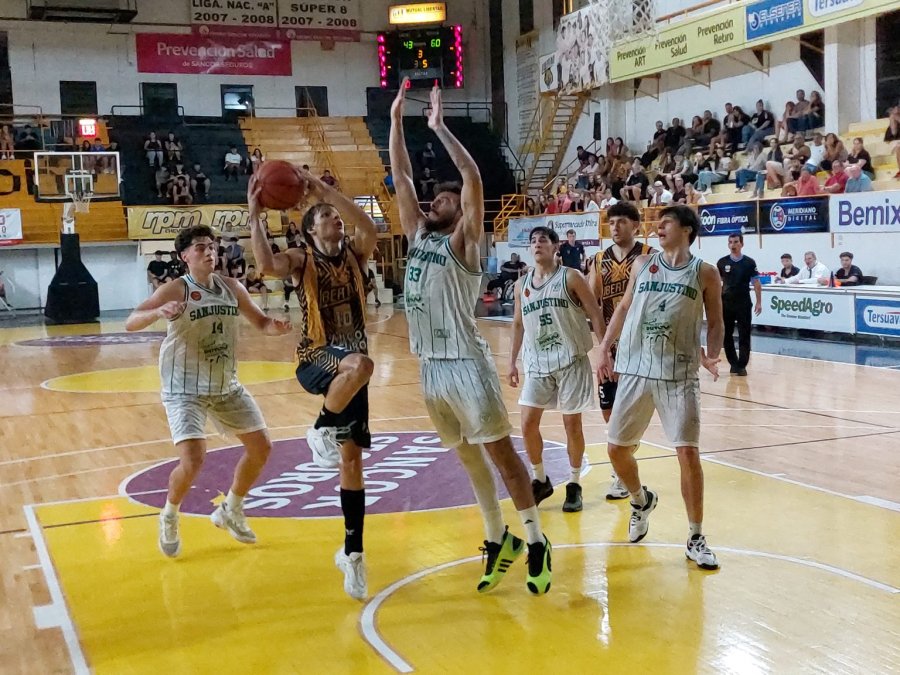 NUEVO TRASPIE. El equipo sunchalense tropezó en su reducto.