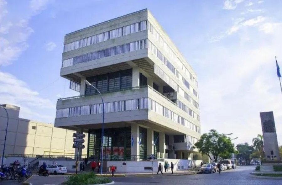 El Municipio comprará dos vehículos destinados a la Secretaría de Gobierno y Modernización.