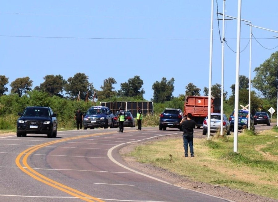 En el ingreso a la ciudad de San Cristóbal, hallaron un cuerpo calcinado en un descampado al costado de la Ruta Provincial n° 2.