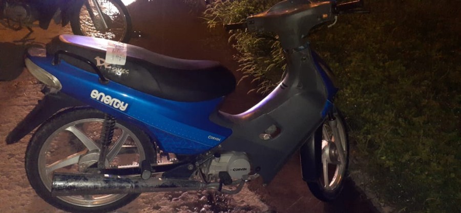 Se detectó que 12 motos registraban pedido de secuestro: 9 por chapa patente y 3 por número de motor.