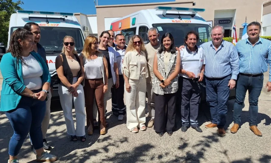 Las autoridades que participaron del acto realizado en San  Guillermo.