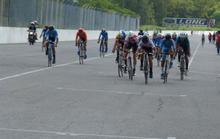 A CORRER. El Argentino de Ruta vuelve a ser en un aut&oacute;dromo.
