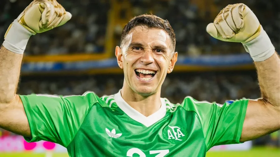 Emiliano "Dibu" Martínez, arquero de la Selección argentina