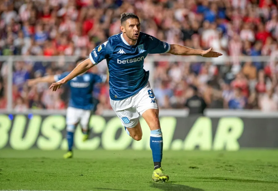 Racing debutará este domingo por Copa Argentina ante Santamarina de Tandil.