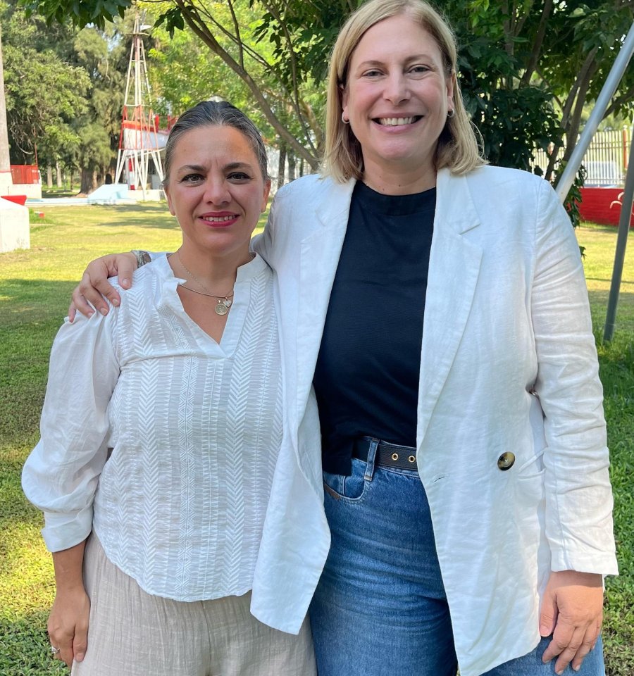 La Dra. Pato &Aacute;lamo junto a la vicegobernadora, Gisela Scaglia.