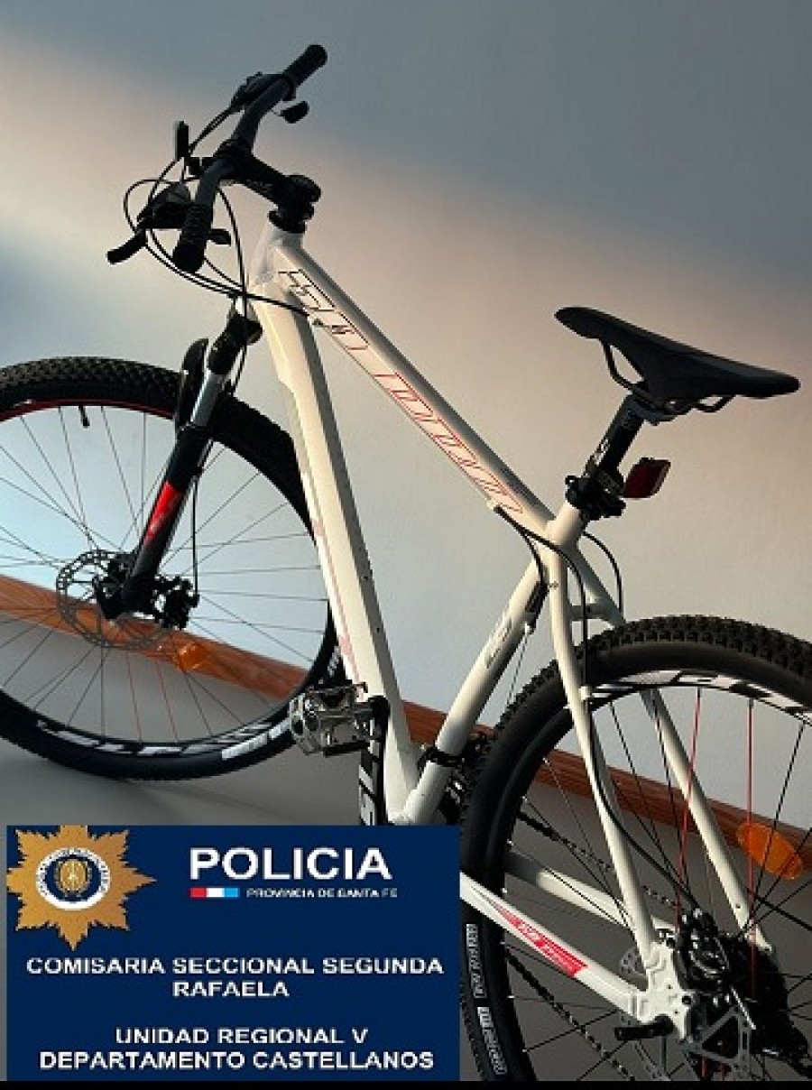 Personal de Cuerpo Guardia de Infantería identificó a un hombre de 26 años, quién tenía en su poder una bicicleta robada