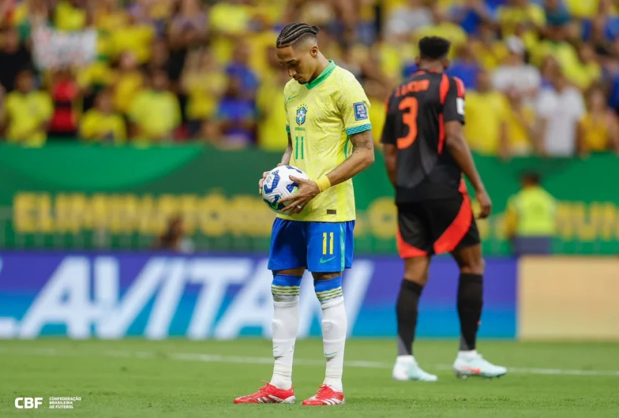 RAPHINA. Una de las piezas importantes de Brasil.