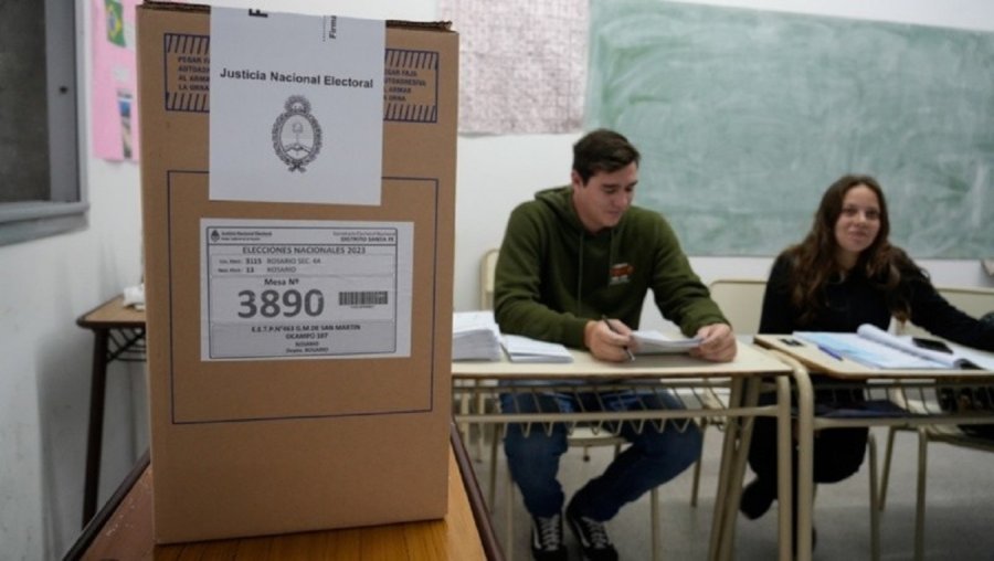 LAS PASO, CADA VEZ MAS CERCA. A tres semanas de las elecciones, menos de un tercio de los convocados como autoridad de mesa confirmó su asistencia.