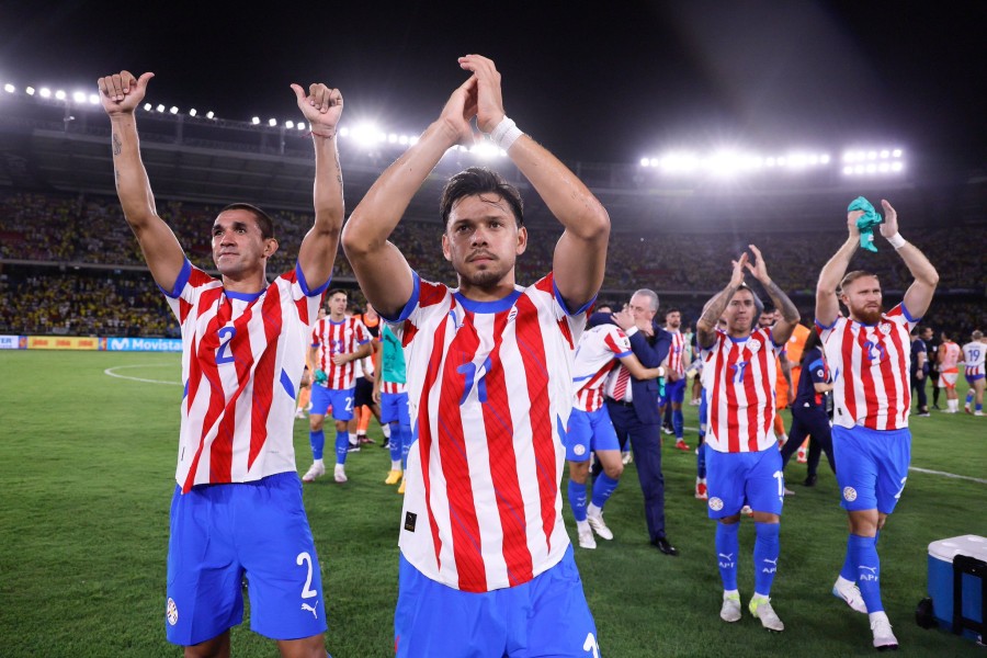 PUNTAZO. El equipo guaraní remontó el 0-2.