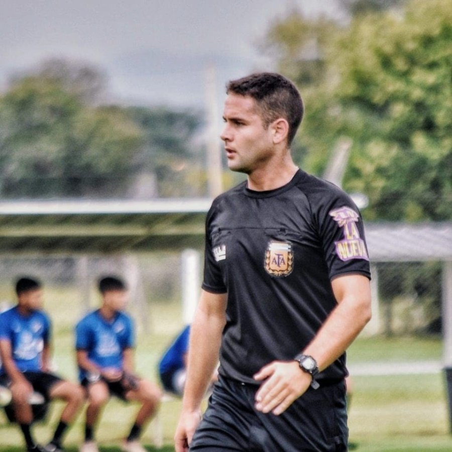 Matías Ezequiel Billione Carpio arbitrará a Crucero del Norte y Atlético de Rafaela