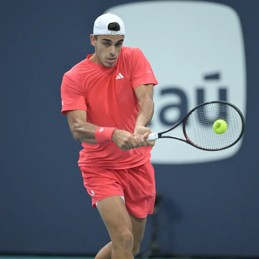Francisco Cerúndolo durante los cuartos de final del Masters 1000 de Miami.