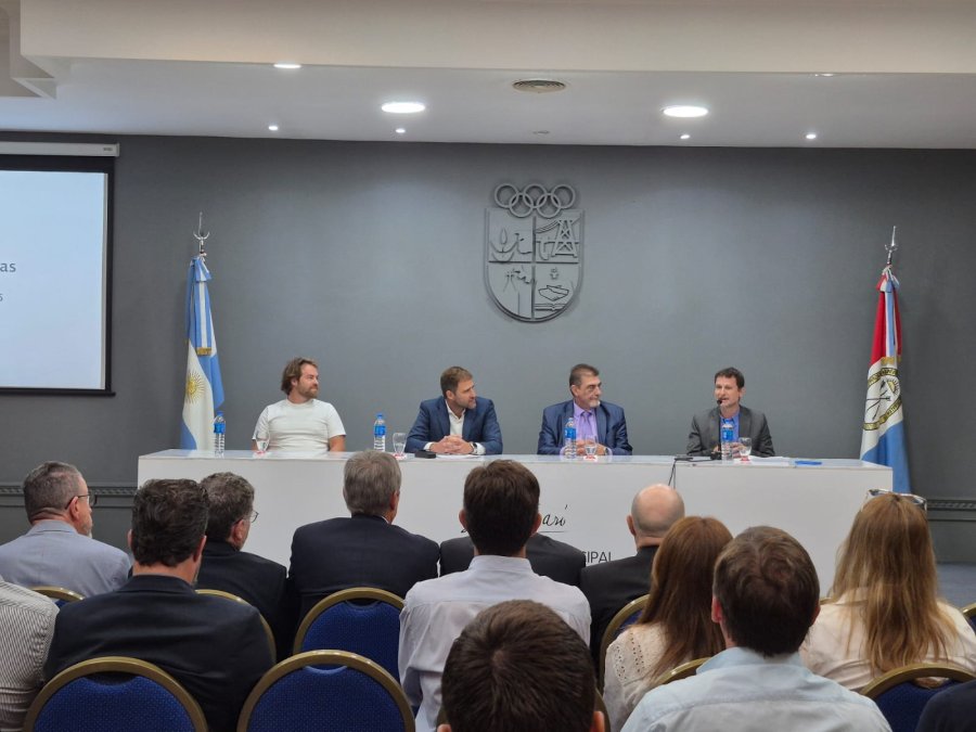 El decano de UTN Rafaela estuvo presente en este acto especial.