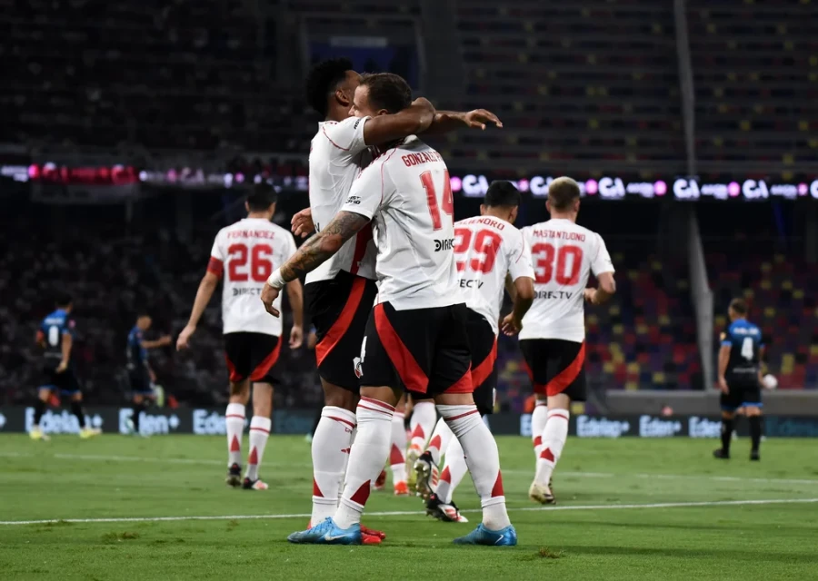 QUIERE DAR MAS. El equipo de Gallardo está en deuda.