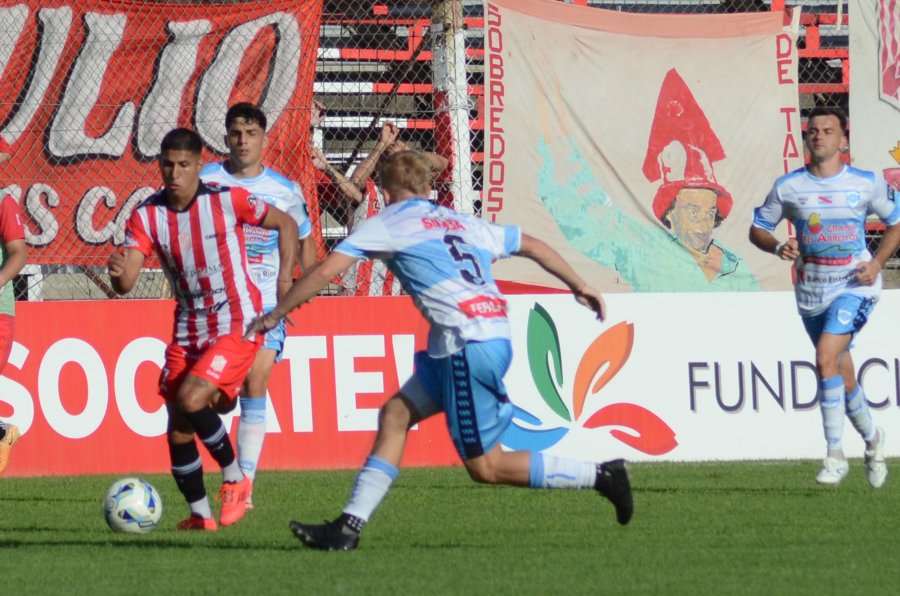 SE ACOMODO. El equipo juliense venció 2 a 0.