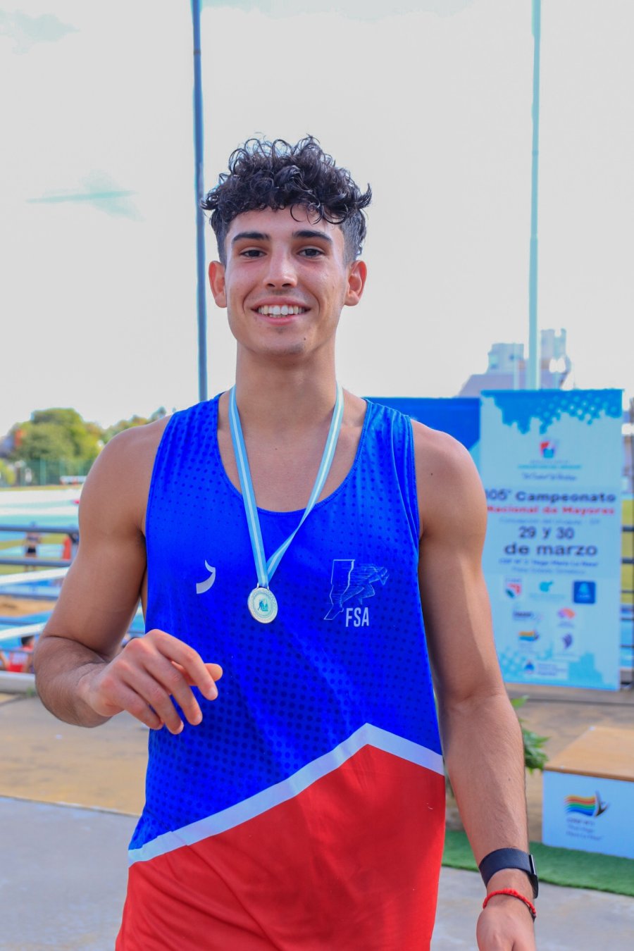 SATISFACCION. El velocista rafaelina tuvo una muy buena carrera en los 200.