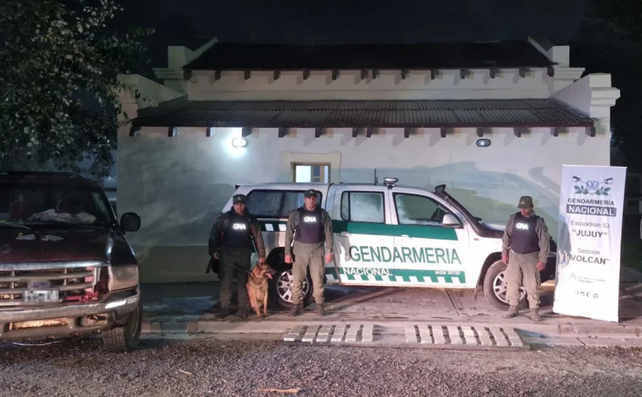 La prueba de campo Narcotest arrojó resultado positivo para cocaína con un peso total de 44 kilos 591 gramos.