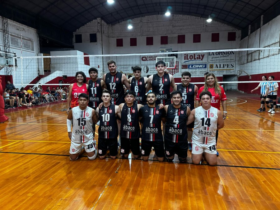 ARRANCO GANANDO. El equipo de 9 de Julio.