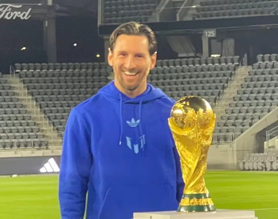 Messi, nuevamente con la Copa del Mundo.