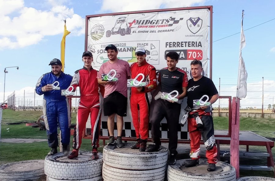Sebasti&aacute;n Vila, Jerem&iacute;as Molardo, Emiliano Torassa, Luis Kunz, Andr&eacute;s Osorio y Fernando Merke en el podio del Power.