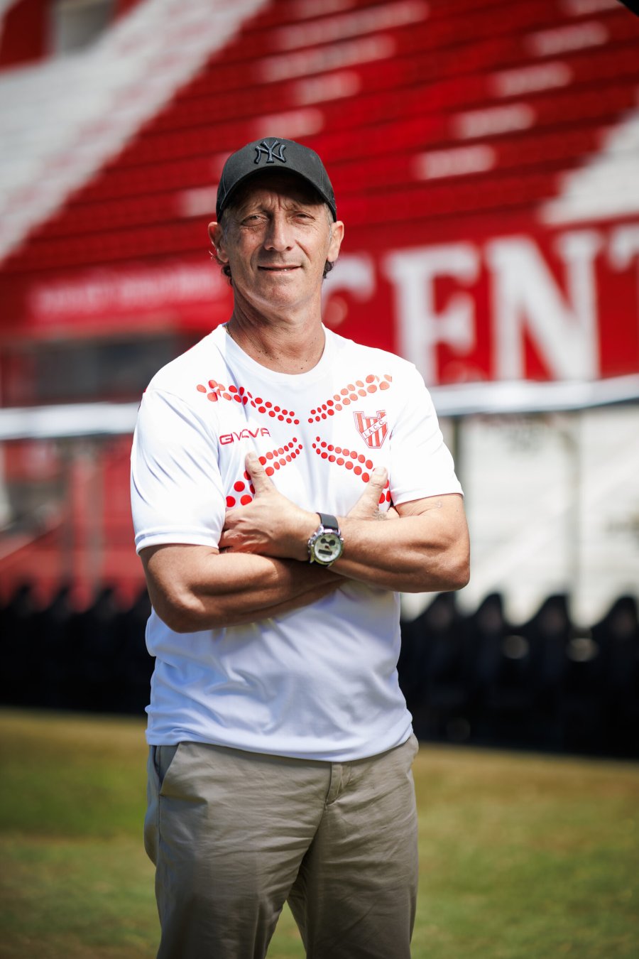 ENCONTRO AIRE. Pedro Troglio venía cuestionado en Instituto, pero ganó en la última fecha.