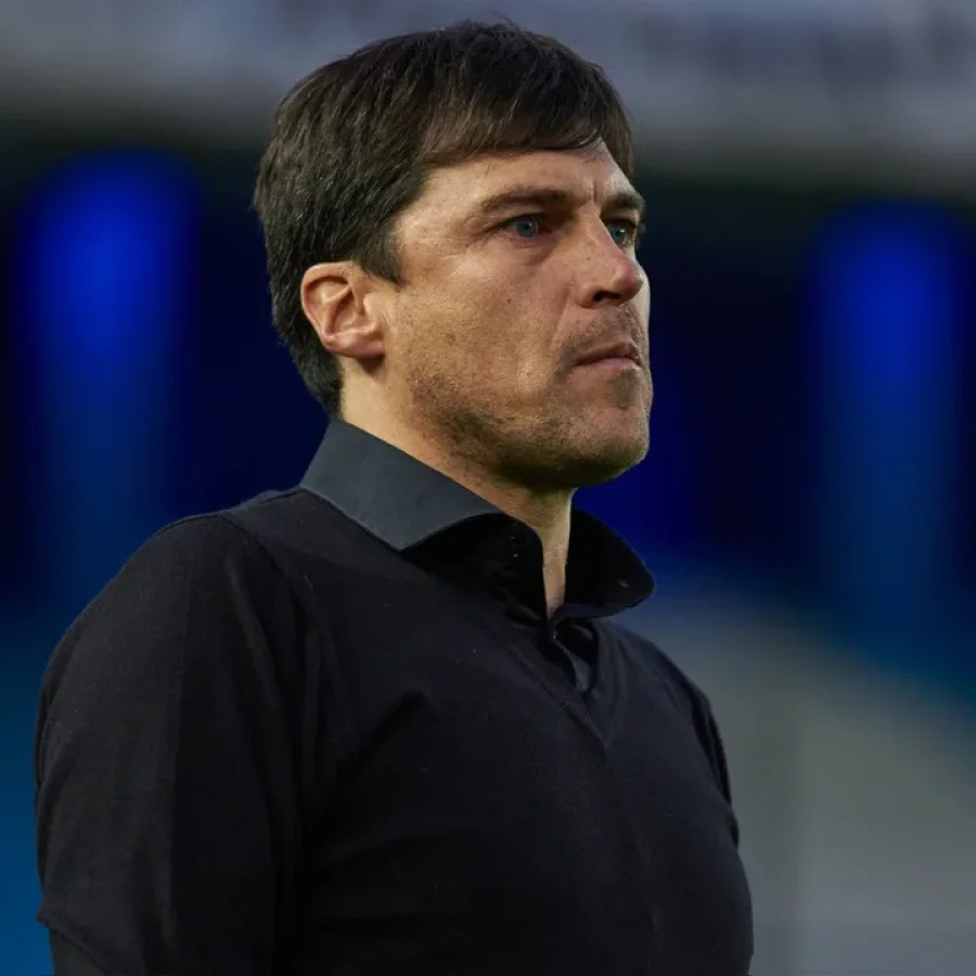 Alexander Medina dejó de ser DT de Talleres de Córdoba.