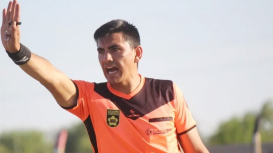 ARBITRO. Leandro Aragno dirigirá en Tostado.